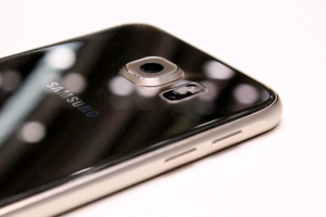Samsung's Galaxy S6 is up against the HTC One M9 in the battle of the April smartphones with pre-orders starting for both tonight. Photo: Stu Robarts/Gizmag.com <br/>