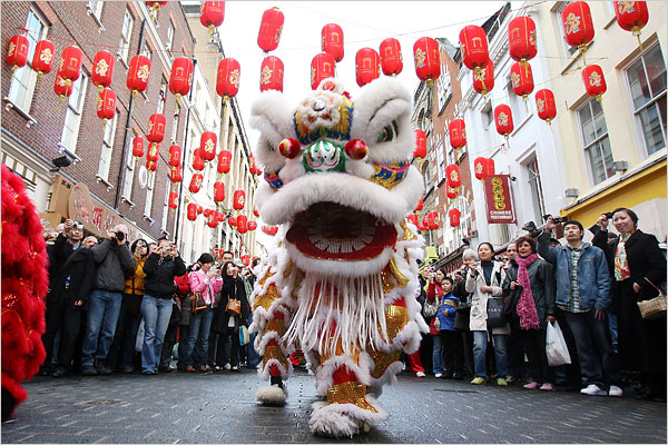 Lion Dancers performed in London's Chinatown. <br/>Photo: Dan Kitwood/Getty Images