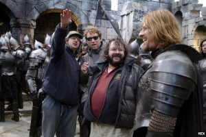Lesnie and Peter Jackson on the set of Lord of the Rings. Rex Features <br/>