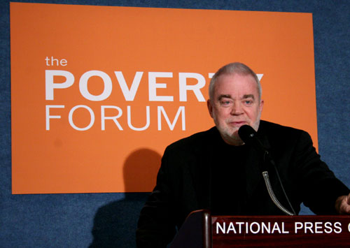 The Rev. Jim Wallis, president of Sojourners and co-chair of The Poverty Forum, speaks about the bipartisan nature of the policy recommendations to reduce poverty in America on Tuesday, Feb. 17, 2009 in Washington, D.C. <br/>(Photo: The Christian Post)