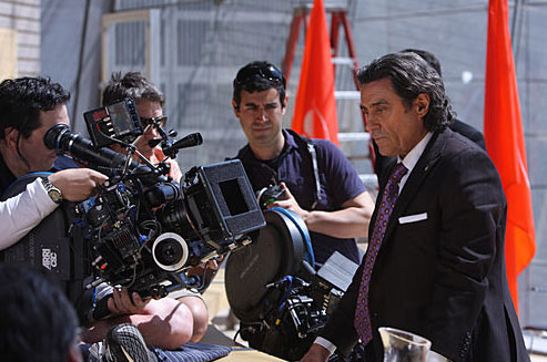 Actor Ian McShane (right) appears as King Silas in this photo from the premier episode of NBC's <br/>(Photo: NBC)