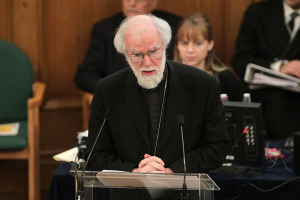 The Archbishop of Canterbury, Rowan Williams, speaks during a meeting of the General Synod of the Church of England, at Church House in central London November 21, 2012. REUTERS/Yui Mok/Pool <br/>