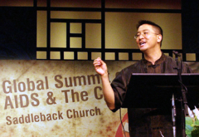 Christopher Yuan speaking giving his testimony at Saddleback's Global Summit on AIDS and the Church in November of 2007. <br/>