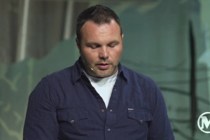 Mark Driscoll resigned from his position as senior pastor of Mars Hill Church last October amid a string of revelations regarding his leadership style. <br/>YouTube/ScreenGrab