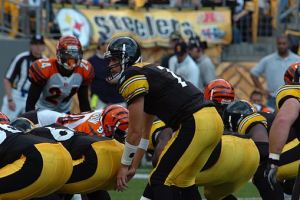 Pittsburgh Steelers QB Ben Roethlisberger expects NFL team starters to play once or twice throughout the NFL preseason. <br/>Wikimedia Commons/SteelCityHobbies
