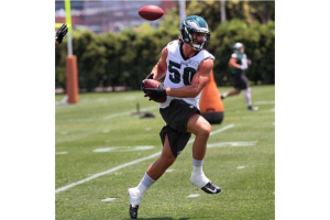Kiko Alonso might be done for the rest of the season. Eagles putting increased load on DeMeco Ryans. <br/>Kiko Alonso on Instagram