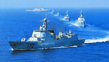 Chinese navy warships <br/>Reuters