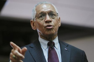 NASA administrator Charles Bolden speaks during a presentation to students about NASA's exploration plans in our solar system and on the planet Mars, at a local university in Lima, February 27, 2015. <br/> REUTERS/Enrique Castro-Mendivil