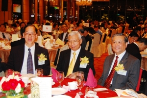 From the right sits Secretary for Home Affairs of Hong Kong Tak-Sing Tsang, Foundation Chairman and HKCCCU Chairman Rev. Ming-Tim Woo, and National Three-Self Patriotic Movement Protestant Churches National Presbyter Xian-Wei Fu. <br/>(Gospel Herald/Sharon Chan)