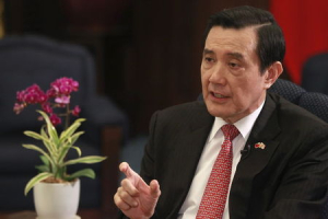 Taiwan's President Ma Ying-jeou answers a question during an interview with Reuters at the Presidential Office in Taipei, Taiwan, October 1, 2015.  <br/>REUTERS/Pichi Chuang