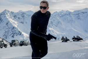 Daniel Craig sustains injuries while filming the new James Bond movie, Spectre. <br/>James Bond web site
