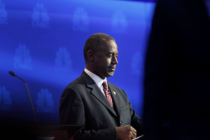 Republican U.S. presidential candidate Dr. Ben Carson pauses during a commercial break at the 2016 U.S. Republican presidential candidates debate held by CNBC in Boulder, Colorado, October 28, 2015. <br/> REUTERS/Rick Wilking