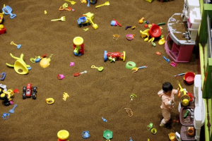 Anan, a two year old girl, plays in an indoor playground in Beijing, China October 30, 2015. <br/>Reuters