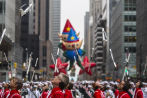 <br />
Members of the Madison Scouts perform during the 88th Annual Macy's Thanksgiving Day Parade in New York November 27, 2014.  <br/>Reuters