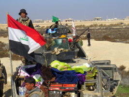 Iraqi security forces gather to advance towards the center of Ramadi city, December 22, 2015.  <br/>Reuters