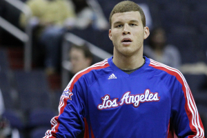 Blake Griffin sidelined for two weeks due to torn quadriceps tendon. <br/> Flickr.com/keithallison