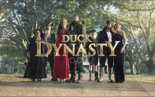 Duck Dynasty will be back for Season 9 on January 13, 2016. <br/>A&E