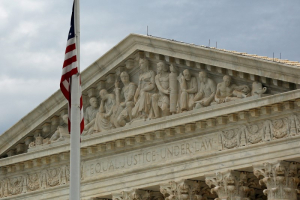 A view of the U.S. Supreme Court building is seen in Washington, October 13, 2015.  <br/>REUTERS/Jonathan Ernst