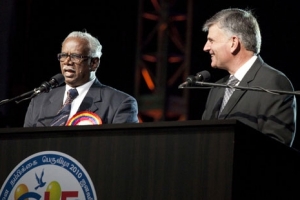 Evangelist Franklin Graham, with his interpreter, preaches at the Chennai Hope Festival that took place on Jan. 21-24, 2010 in Chennai, India. <br/>BGEA