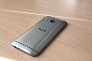 HTC executive Mo Versi has revealed details on when Android 6.0 Marshmallow will arrive to HTC One M8 and One M9 variants.  <br/>Flickr.com/janitors