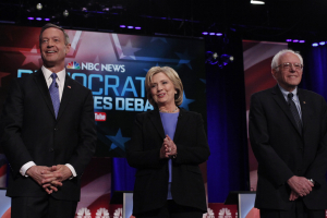 Martin O'Malley, Hillary Clinton and Bernie Sanders pose together before the start of the NBC News - YouTube Democratic presidential candidates debate January 17, 2016. REUTERS/Randall Hill <br/>