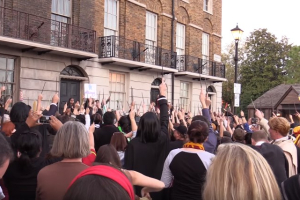With the recent death of ''Harry Potter'' actor Alan Rickman, ''Harry Potter'' fans have paid tribute to the actor at a live event. <br/>YouTube/Inside the Magic