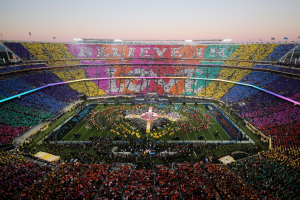 People on Twitter Are Complaining That the Super Bowl Halftime Show Promoted Homosexuality <br/>
