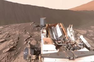 NASA's Curiosity Mars Rover at Namib Dune (360 Video) <br/>