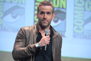 Ryan Reynolds speaking at the 2015 San Diego Comic Con International for 'Deadpool' <br/>Gage Skidmore / Wikimedia Commons / CC