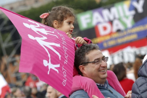 People attend a rally against same-sex unions and gay adoption in Rome, Italy January 30, 2016.  <br/>REUTERS/Remo Casilli