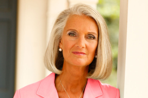 Anne Graham Lotz is the second daughter of evangelist Billy Graham and his wife Ruth Graham. She founded AnGeL Ministries, and is the author of 11 books. <br/>Anne Graham Lotz
