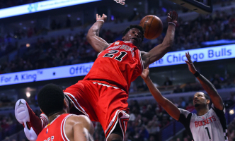 Mar 5, 2016; Chicago, IL, USA; Chicago Bulls guard Jimmy Butler (21) misses a dunk against the Houston Rockets during the second quarter at the United Center.  <br/>Mike DiNovo-USA TODAY Sports