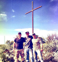 God-fearing actor Chris Pratt decided to show his faith this Easter by erecting a gigantic cross in his backyard. <br/>instagram