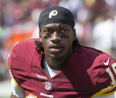 Robert Griffin III lets go of past issues with Washington Redskins and aims to start anew with the Cleveland Browns. <br/>Samuel Barfield III/Wikimedia Commons