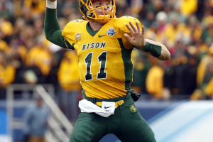 Carson Wentz is eyed by both the Dallas Cowboys and Philadelphia Eagles. <br/>Wikimedia Commons/Trevorpeelman