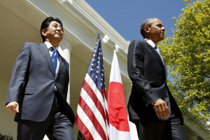 U.S. President Barack Obama and Japanese Prime Minister Shinzo Abe arrive for a joint news conference in the Rose Garden of the White House in Washington, U.S., April 28, 2015. REUTERS/Kevin Lamarque/File Photo <br/>