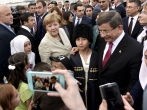Turkish Prime Minister Davutoglu and German Chancellor Merkel