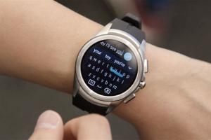 Android Wear 2.0 introduces tiny keyboard function <br/>