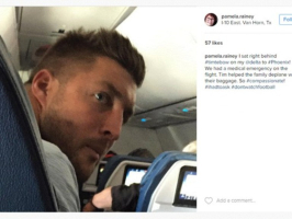 Tim Tebow prayed with and helped passengers on a Delta flight Sunday during a mid-air medical emergency.  <br/>Social Media