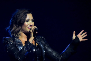 Demi Lovato at the Pepsi Center in Denver, CO on September 2014 <br/>Photo: Jennifer Zambrano / Wikimedia Commons / CC