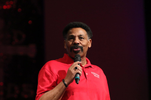 Rev. Tony Evans, Oak Cliff Bible Church pastor in Dallas, Texas, delivered a sermon Sunday in which we encouraged everyone to be Christian first. 