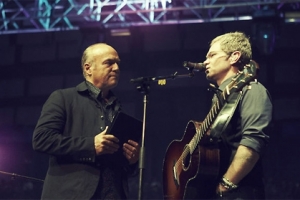 Evangelist Greg Laurie and singer/songwriter Steven Curtis Chapman spoke candidly about their ongoing struggle and pain from the deaths of their children – 33-year-old, Christopher Laurie, and 5-year-old, Maria Sue Chapman – who both died in separate car accidents two years ago, at the Chicago Harvest event on Sunday, September 26, 2010, in Chicago, Ill. <br/>Harvest Ministries