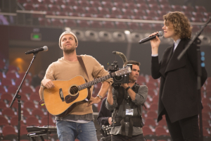 Joel Houston pictured with Taya Smith <br/>Grace Hill Media