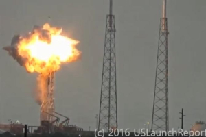 An explosion on the launch site of a SpaceX Falcon 9 rocket is shown in this still image from video in Cape Canaveral, Florida, U.S. September 1, 2016. U.S. Launch Report/Handout via REUTERS <br/>