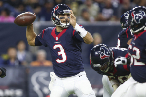 Houston Texans quarterback Tom Savage (3) attempts a pass during the second quarter against the New Orleans Saints at NRG Stadium.  <br/>Troy Taormina-USA TODAY Sports