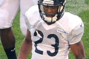 Kyle Fuller with the Chicago Bears <br/>Wikimedia Commons/Jim Larrison
