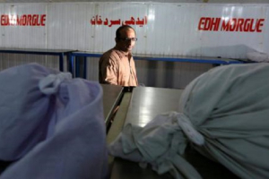 Faisal Edhi, son of Abdul Sattar Edhi, founder of EDHI Foundation, visits the EDHI morgue in Karachi, Pakistan May 15, 2016.<br />
 <br/>Reuters/Akhtar Soomro 