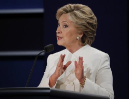 Hillary Clinton speaks. October 19, 2016 09:35pm EDT<br />
<br />
 <br/>Reuters/Mike Blake 