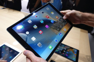 Latest rumors on iPad Pro 2 <br/>The Verge 