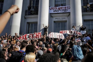 Students protest immigration policy in response to the election of Republican Donald Trump as President of the United States in Berkeley, California, U.S. November 9, 2016. <br />
<br />
 <br/>Reuters/Elijah Nouvelage